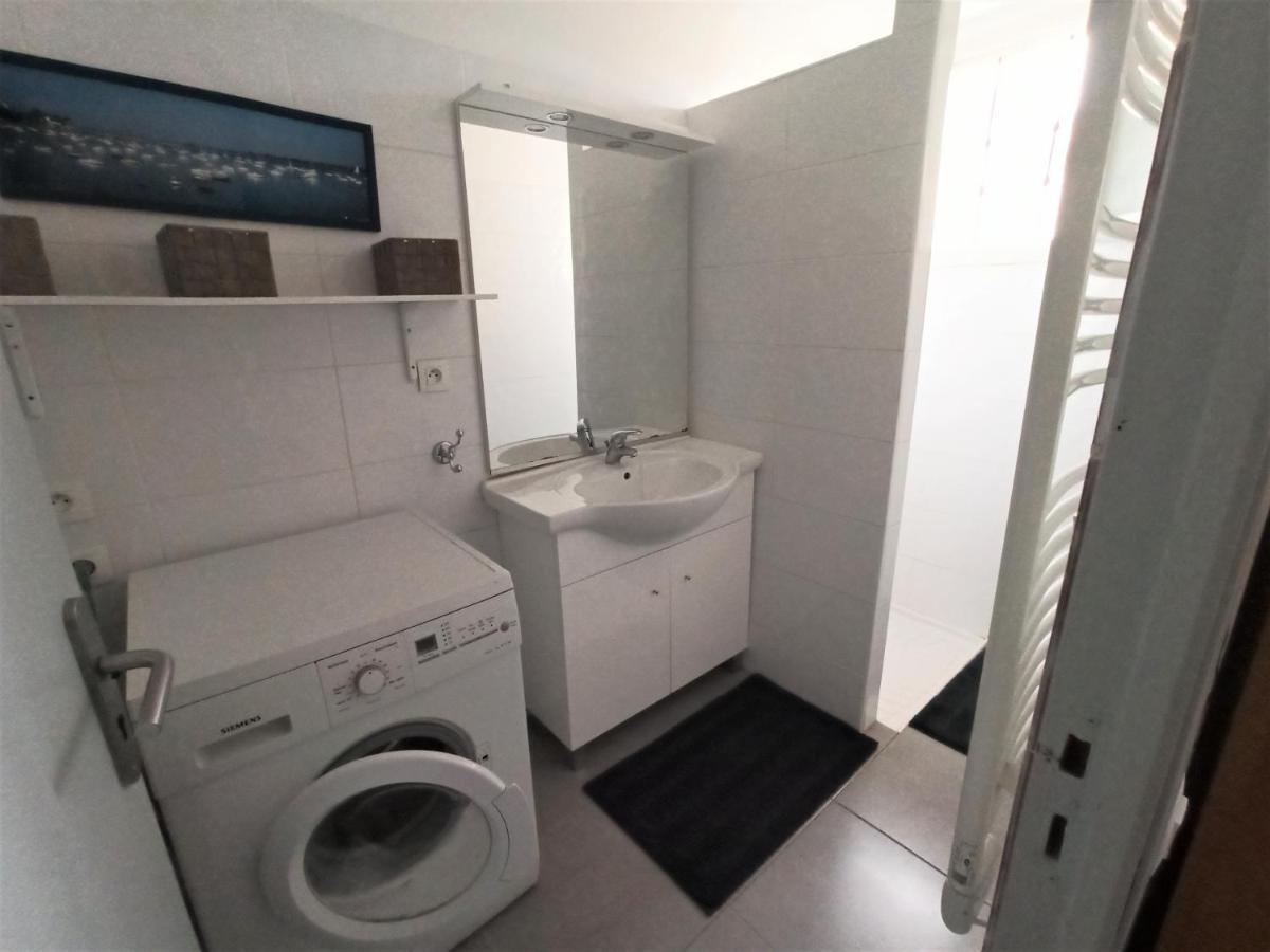 Appartement Grand Confort A Deux Pas Du Centre Ville L'Isle-sur-la-Sorgue Bagian luar foto